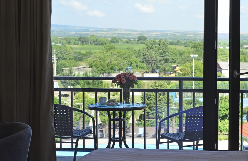 Pool View Suite