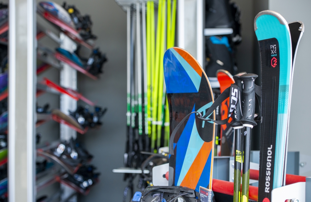 Ambassadori Goderdzi Ski Depot