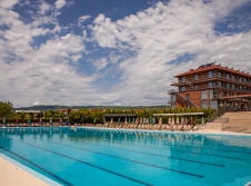 Outdoor Swimming Pool